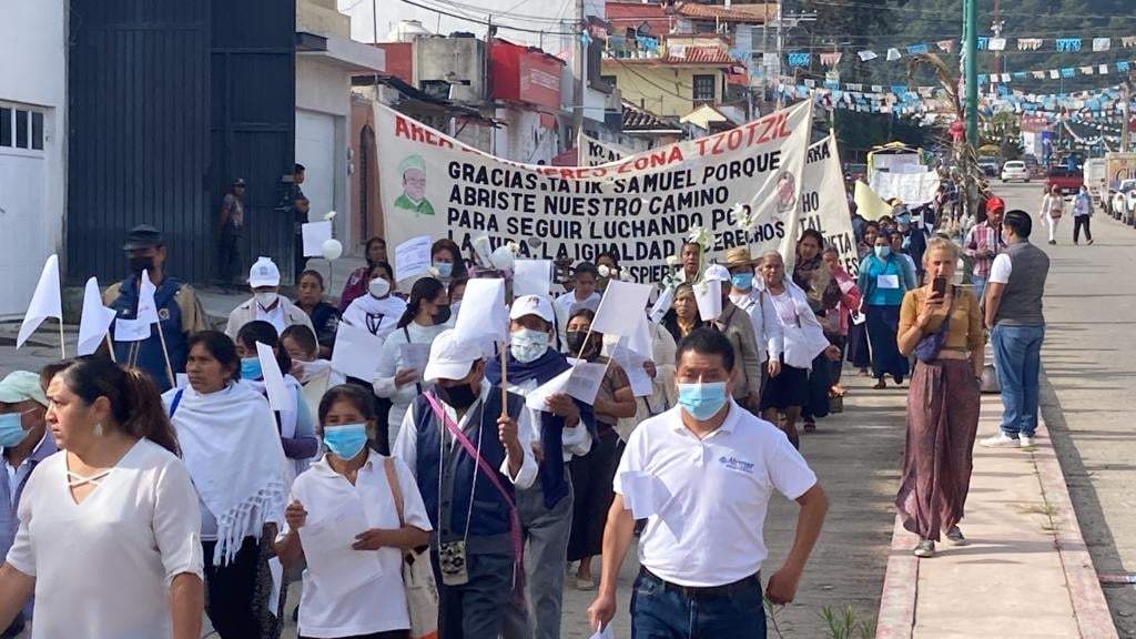 Miles de feligreses de la Diócesis de San Cristóbal de Las Casas, se movilizaron en seis municipios del estado de Chiapas