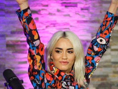 Salto internacional: Lali Espósito hizo un feliz anuncio y conmovió a miles de argentinos