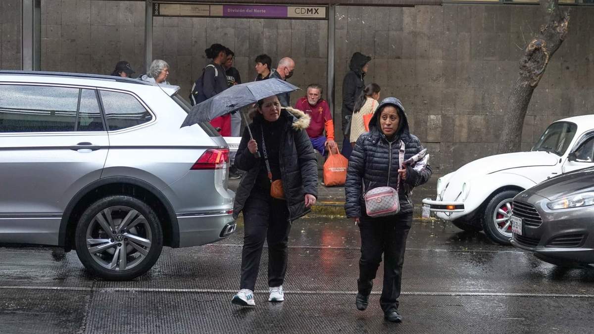 Viento y lluvia este domingo en la capital del país