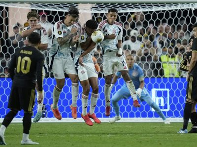 México gana su grupo de la Copa Oro de Concacaf tras empate 0-0 contra Costa Rica