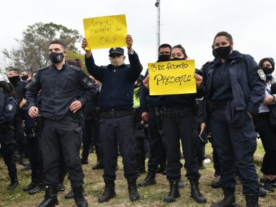 "Piensan más en los presos que en nosotros": la inesperada respuesta de la Policía al Gobierno