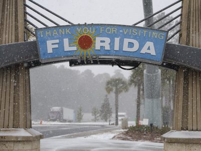 Tormenta gélida provoca inusual nevada en Florida, Houston y Nueva Orleans (Video)