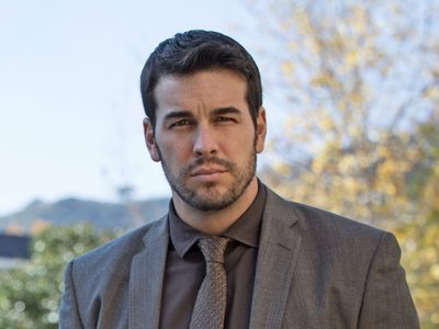 Tras la foto del cumple, Mario Casas enamora con una postal junto a su bella Sheila