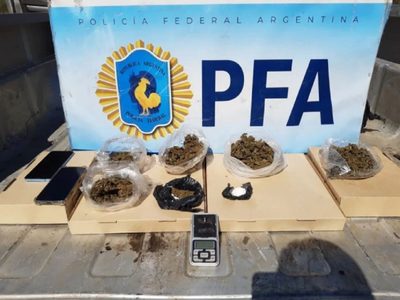 Efectivos de la Policía Federal incautaron drogas y detuvieron a dos personas en Villa Traful