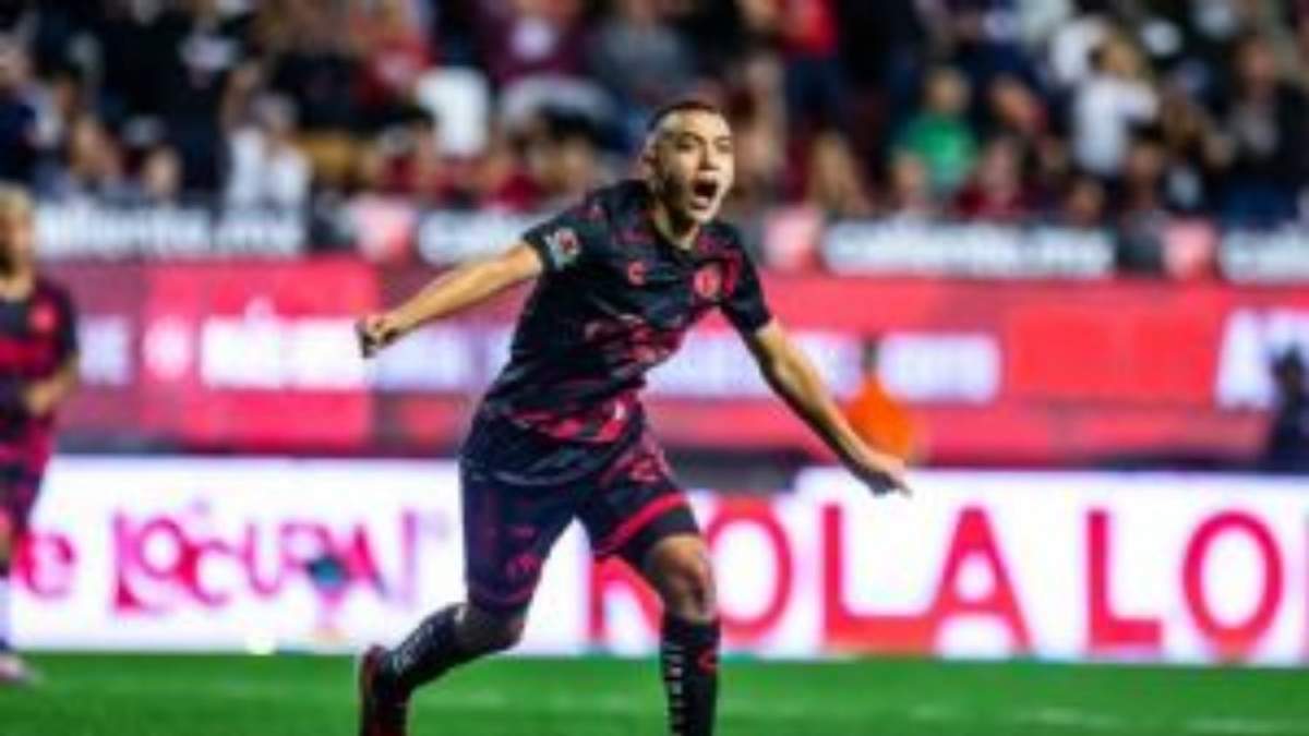 A sus 16 años, Gilberto Mora despunta como una de las sensaciones del torneo juvenil