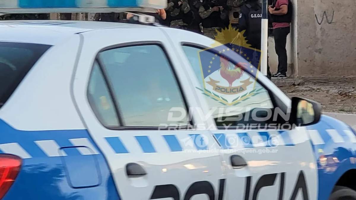 La policía de Neuquén. Fuente: (Facebook)