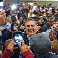 Soy garantía de continuidad: Ebrard