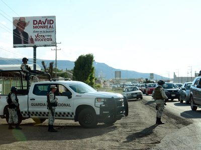 Zacatecas: 10 cuerpos son colgados en el puente de una carretera
