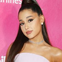 Ariana Grande sorprende con un regreso para alquilar balcones. ¡Mirá!