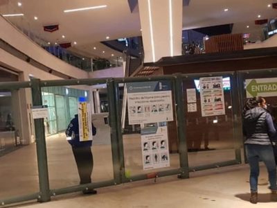 Querétaro: suspenden fiestas y un centro comercial por no respetar medidas sanitarias