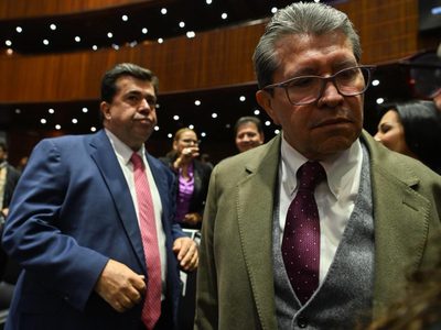 “No somos indispensables”: Monreal dice que tiene lista su renuncia por si se requiere