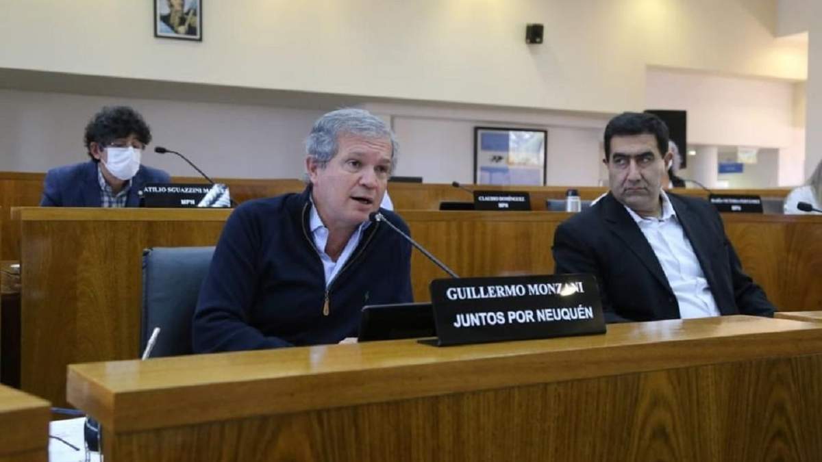 Monzani y Artaza proponen congelar en 18 el número de concejales. Fuente: (Twitter).