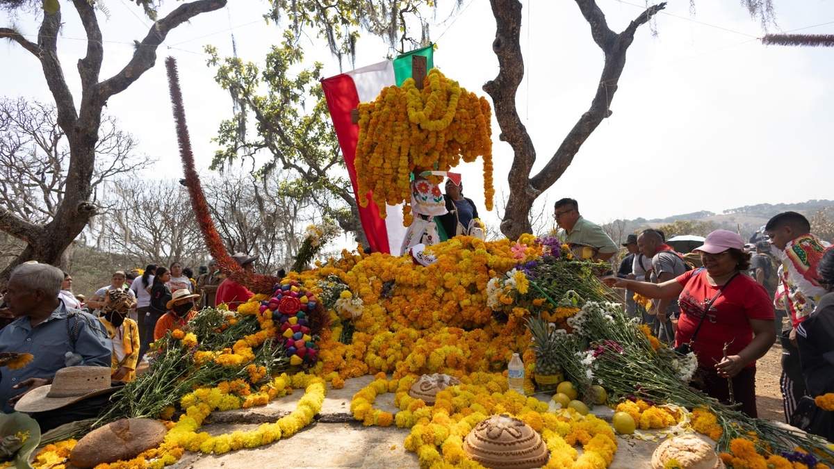 Ofrendas en la montaña