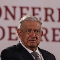AMLO señala que se investiga el desplome del helicóptero donde murieron 14 marinos
