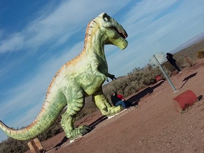 Impresionante hallazgo en Villa el Chocón, descubrieron más de 50 huellas de dinosaurios