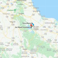 Otro caso de jóvenes desaparecidos: los buscan en límites de Oaxaca-Veracruz; hallan sus autos calcinados