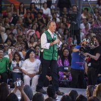 Meade compró la frase 'soy el más chingón” y no la pagó
