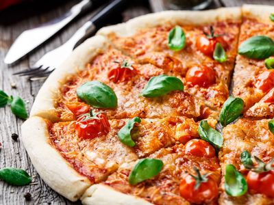 Pizza con masa de batata: te sorprenderá lo rica que queda para tu próximo almuerzo o cena