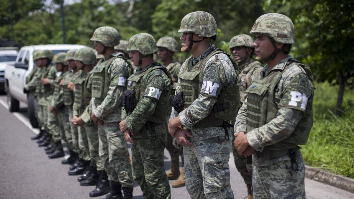Elementos de la Sedena durante un operativo contra migrantes Metapa, Tapachula, Chiapas