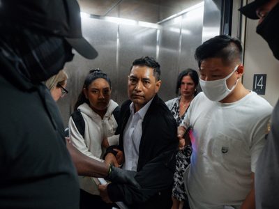 Migrantes creían que estaban en la corte para una audiencia de rutina: era trampa para deportarlos