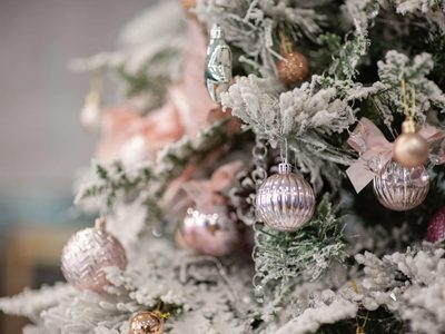 Decoración: cuáles son las últimas tendencias para armar los árboles de Navidad