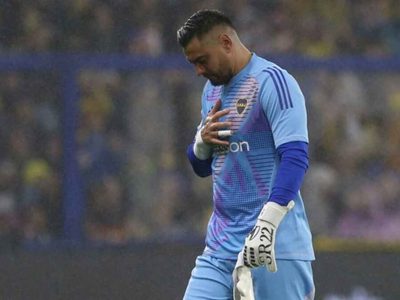 ¿Hay arquero?: el refuerzo que iría a buscar Boca desde el exterior