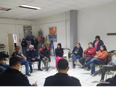 Vecinos del barrio Huiliches se reunieron con autoridades policiales por el aumento de la inseguridad