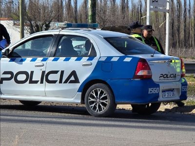 La policía rescató a una mujer sometida a torturas y detuvo a un hombre por intento de femicidio