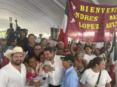Andy López Beltrán evita a la prensa en Tabasco durante el acto convocado por Sheinbaum