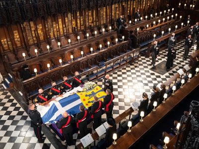Reino Unido guarda un minuto de silencio en el inicio del funeral del duque de Edimburgo
