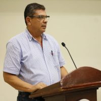 Diputado del PRI de Guerrero dice ignorar quién lo registró en programa de fertilizantes