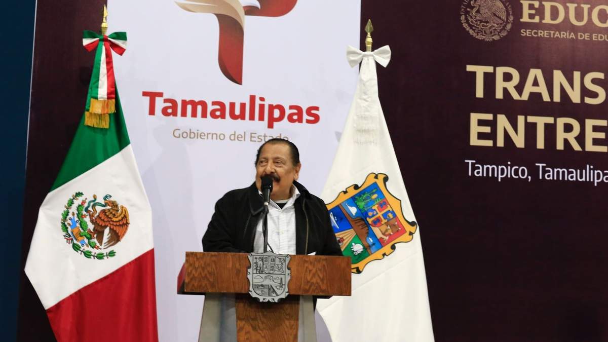 Entregan nombramientos a 3 mil maestros tamaulipecos