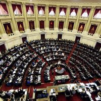 Sin Juntos por el Cambio, el DNU de telecomunicaciones obtuvo dictamen favorable