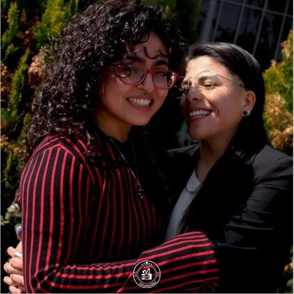Renata y Maya