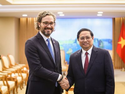 Santiago Cafiero recorrió Vietnam y este es el resumen de lo charlado