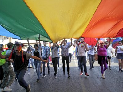 Senado de Chile aprueba el proyecto de matrimonio igualitario tras cuatro años de discusión