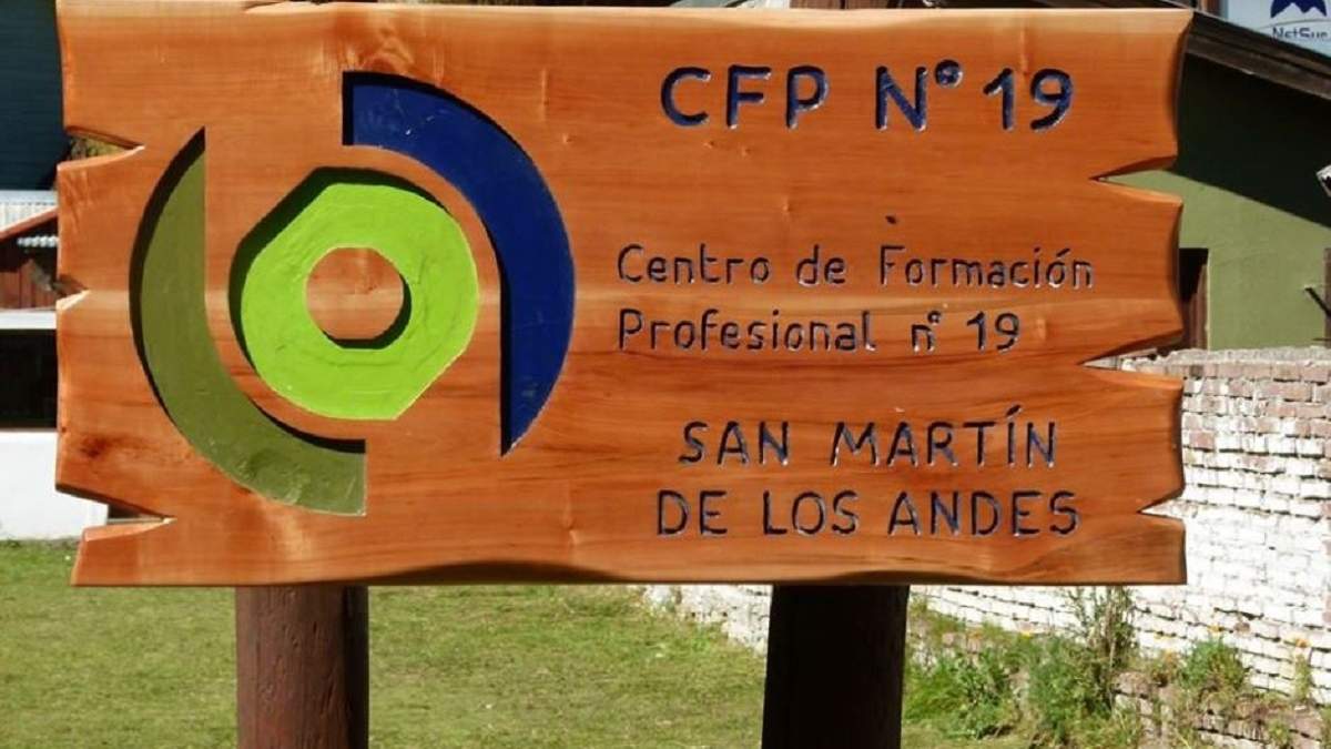 El proyecto de Lorena Parrilli pide conocer el estado del edificio del CFP N° 19. Fuente: (RSM)