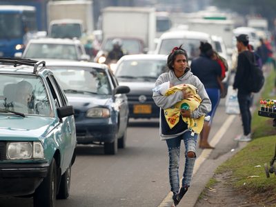 Más de un millón de niños venezolanos necesitarán ayuda por crisis migratoria, alerta la ONU