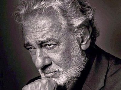 “Fue un beso que no quería…”, Plácido Domingo enfrenta nuevas denuncias por acoso