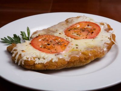 Milanesas de berenjena rellenas: fáciles de hacer para el almuerzo o cena del finde y con un sabor irresistible