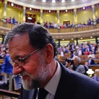 Rajoy, derribado por la corrupción