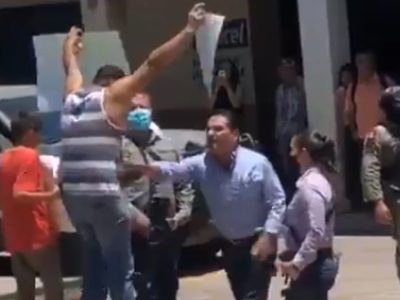 "Todos cometemos errores", dice AMLO sobre agresión de Aureoles a manifestante
