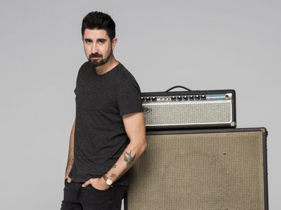 Álex Ubago y el momento más incómodo con la Reina Sofía: "Me quedé supercortado"