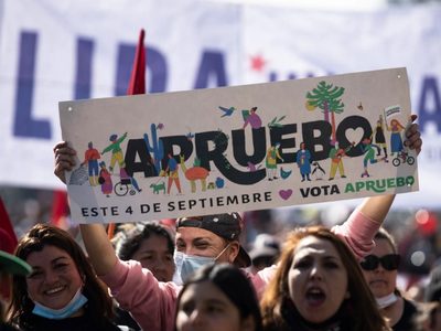 A tres días del plebiscito en Chile, Susan Sarandon y Mark Ruffalo muestran su apoyo al Apruebo