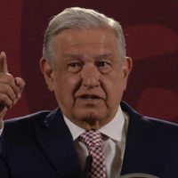 Tras 17 años detenido, el caso de Israel Vallarta “se va a resolver”, anuncia López Obrador