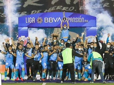 Investigacion revela que García Cabeza de Vaca entregó 50 mdp al club Tampico Madero