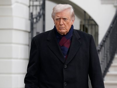 Trump promete represalias por muerte de tres estadunidenses en ataque en Siria