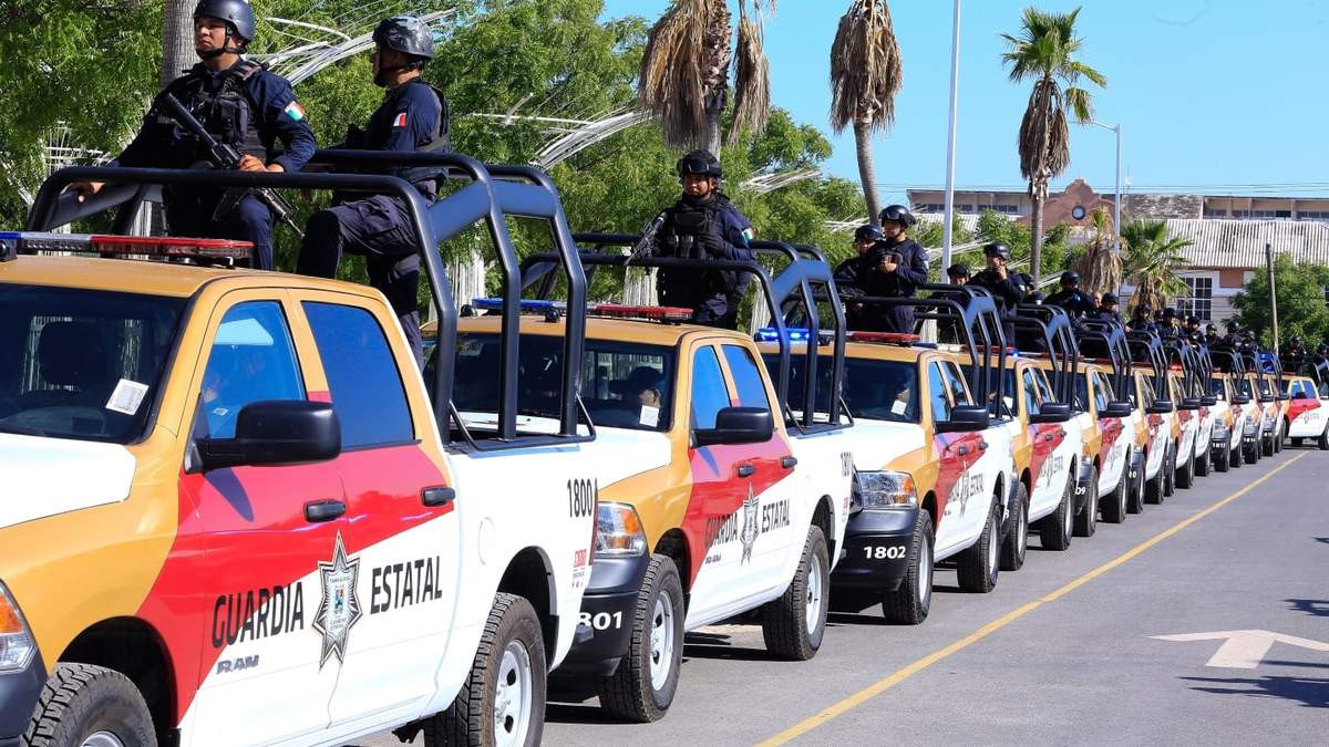Entrega Gobernador cien patrullas más a la Guardia Estatal