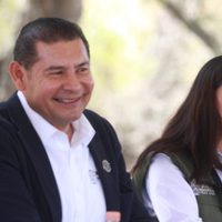 Renuncia secretaria de Medio Ambiente de Puebla en medio de crisis por cablebús