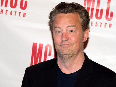 Matthew Perry volvió a preocupar a sus fans tras la viralización de una foto en la que luce extraño